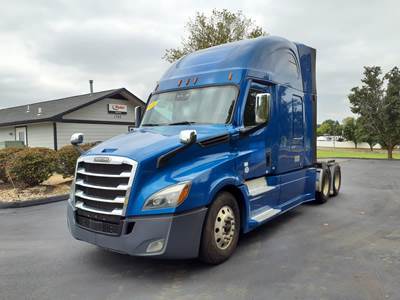 Freightliner Cascadia 126 Sleeper Semi Truck - 72" Condo Sleeper, 455HP, 12 Speed Automatic