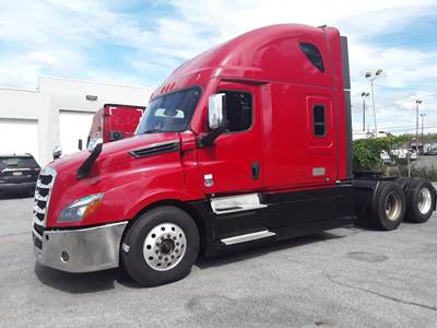 Freightliner Cascadia 126 Sleeper Semi Truck - 72" Condo Sleeper, 455HP, 12 Speed Automatic