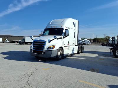Freightliner Cascadia 126 Sleeper Semi Truck - 48" Condo Sleeper, 450HP, 12 Speed Automatic