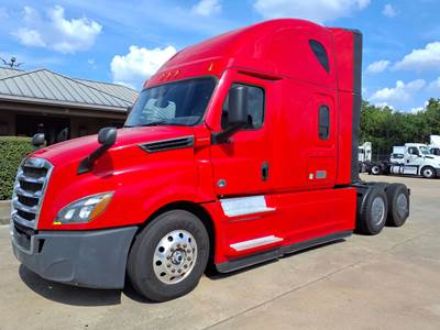Freightliner Cascadia 126 Sleeper Semi Truck - 72" Condo Sleeper, 455HP, 12 Speed Automatic