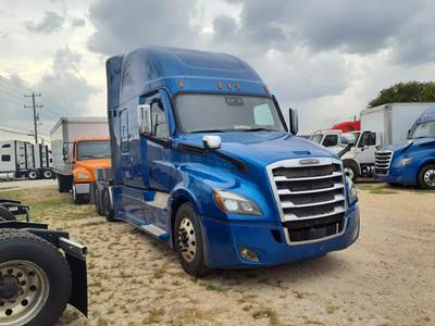 Freightliner Cascadia 126 Sleeper Semi Truck - 48" Condo Sleeper, 455HP, 12 Speed Automatic