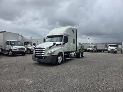 Freightliner Cascadia 126 Sleeper Semi Truck - 48" Condo Sleeper, 455HP, 12 Speed Automatic