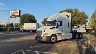 Freightliner Cascadia 126 Sleeper Semi Truck - 72" Condo Sleeper, 455HP, 12 Speed Automatic