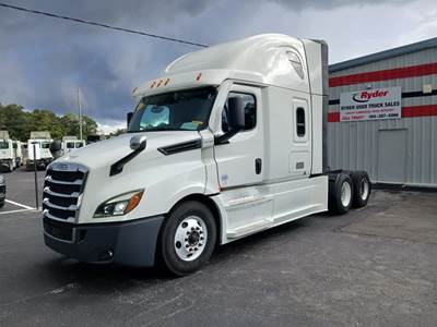 Freightliner Cascadia 126 Sleeper Semi Truck - 70" Condo Sleeper, 455HP, 12 Speed Automatic