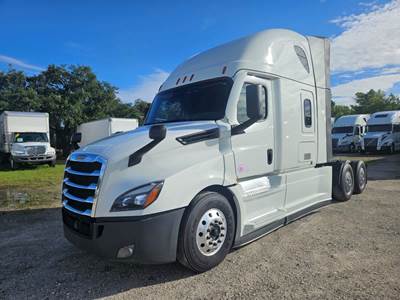 Freightliner Cascadia 126 Sleeper Semi Truck - 72" Condo Sleeper, 455HP, 12 Speed Automatic