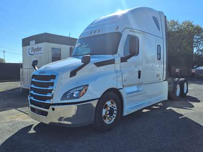 Freightliner Cascadia 126 Sleeper Semi Truck - 71" Condo Sleeper, 450HP, 12 Speed Automatic