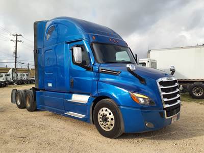 Freightliner Cascadia 126 Sleeper Semi Truck - 48" Condo Sleeper, 455HP, 12 Speed Automatic