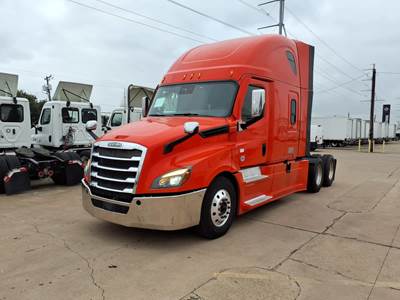 Freightliner Cascadia 126 Sleeper Semi Truck - 72" Condo Sleeper, 400HP, 12 Speed Automatic