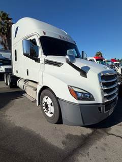 Freightliner Cascadia 126 Sleeper Semi Truck - 72" Condo Sleeper, 455HP, 12 Speed Automatic