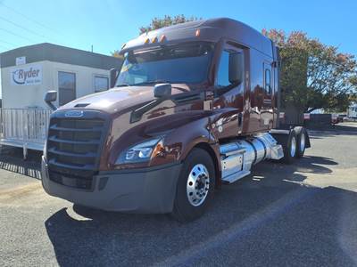 Freightliner Cascadia 126 Sleeper Semi Truck - 61" Mid Roof Sleeper, 455HP, 12 Speed Automatic