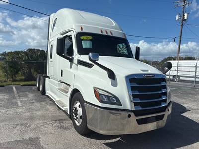 Freightliner Cascadia 126 Sleeper Semi Truck - 42" Flat Top Sleeper, 455HP, 12 Speed Automatic