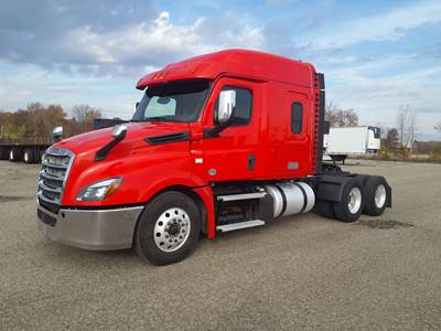 Freightliner Cascadia 126 Sleeper Semi Truck - 64" Mid Roof Sleeper, 455HP, 12 Speed Automatic