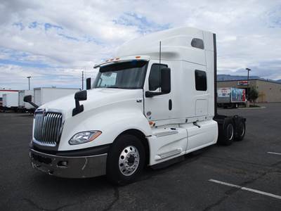 International LT625 Sleeper Semi Truck - 73" Condo Sleeper, 450HP, 12 Speed Automatic