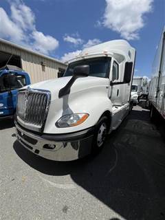 International LT625 Sleeper Semi Truck - 71" Condo Sleeper, 450HP, 12 Speed Automatic