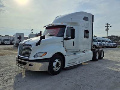 International LT625 Sleeper Semi Truck - 72" Condo Sleeper, 450HP, 10 Speed Automatic