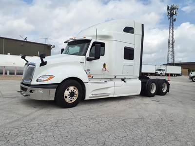 International LT625 Sleeper Semi Truck - 48" Condo Sleeper, 450HP, 10 Speed Automatic