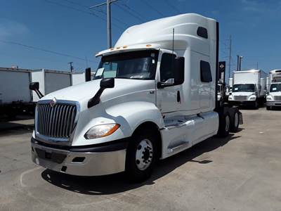 International LT625 Sleeper Semi Truck - 72" Condo Sleeper, 450HP, 10 Speed Automatic