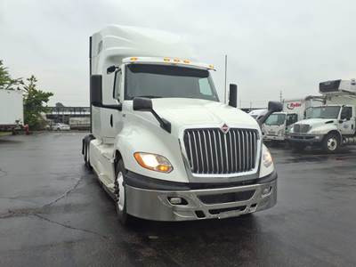 International LT625 Sleeper Semi Truck - 48" Condo Sleeper, 10 Speed Automatic