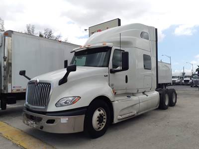 International LT625 Sleeper Semi Truck - 72" Condo Sleeper, 450HP, 10 Speed Automatic