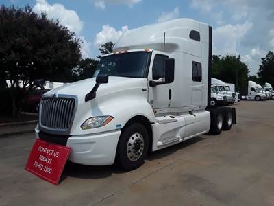 International LT625 Sleeper Semi Truck - 72" Condo Sleeper, 450HP, 12 Speed Automatic