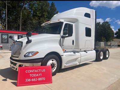 International LT625 Sleeper Semi Truck - 70" Condo Sleeper, 450HP, 12 Speed Automatic