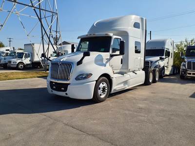 International LT625 Sleeper Semi Truck - 72" Condo Sleeper, 450HP, 10 Speed Manual