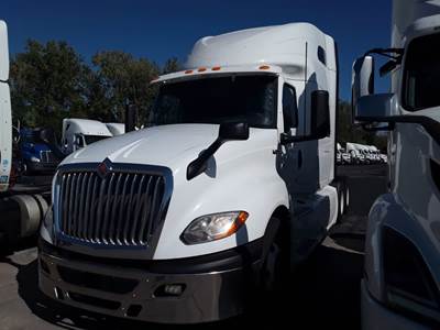 International LT625 Sleeper Semi Truck - 70" Condo Sleeper, 450HP, 10 Speed Automatic