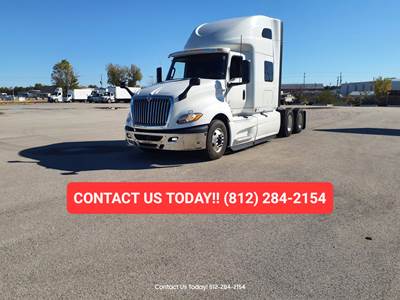 International LT625 Sleeper Semi Truck - 72" Condo Sleeper, 450HP, 12 Speed Automatic