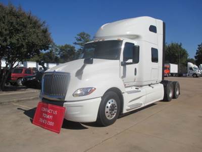 International LT625 Sleeper Semi Truck - 72" Condo Sleeper, 450HP, 12 Speed Automatic