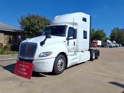 International LT625 Sleeper Semi Truck - 72" Condo Sleeper, 450HP, 12 Speed Automatic