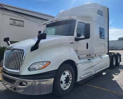 International LT625 Sleeper Semi Truck - 73" Condo Sleeper, 450HP, 10 Speed Automatic