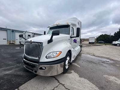 International LT625 Sleeper Semi Truck - 73" Condo Sleeper, 450HP, 12 Speed Automatic