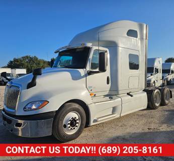 International LT625 Sleeper Semi Truck - 48" Mid Roof Sleeper, 450HP, 10 Speed Automatic