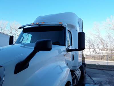 International LT625 Sleeper Semi Truck - 70" Condo Sleeper, 450HP, 10 Speed Manual