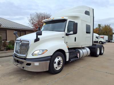 International LT625 Sleeper Semi Truck - 72" Condo Sleeper, 450HP, 10 Speed Automatic