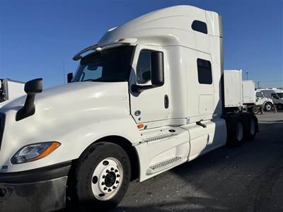 International LT625 Sleeper Semi Truck - 72" Condo Sleeper, 450HP, 10 Speed Automatic