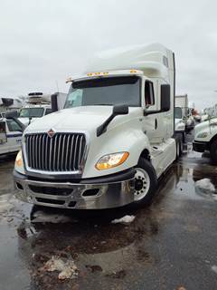 International LT625 Sleeper Semi Truck - 73" Condo Sleeper, 450HP, 10 Speed Automatic