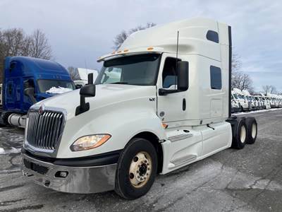 International LT625 Sleeper Semi Truck - 72" Condo Sleeper, 450HP, 12 Speed Automatic
