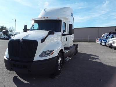 International LT625 Sleeper Semi Truck - 90" Condo Sleeper, 400HP, 12 Speed Automatic