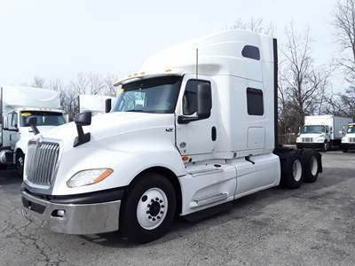 International LT625 Sleeper Semi Truck - 72" Condo Sleeper, 450HP, 10 Speed Automatic