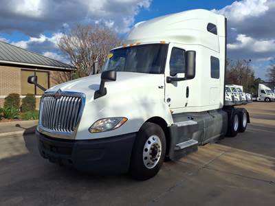 International LT625 Sleeper Semi Truck - 72" Condo Sleeper, 500HP, 12 Speed Automatic