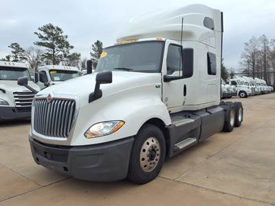 International LT625 Sleeper Semi Truck - 72" Condo Sleeper, 500HP, 12 Speed Automatic