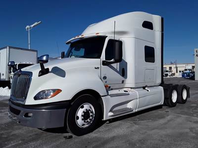 International LT625 Sleeper Semi Truck - 72" Condo Sleeper, 450HP, 10 Speed Automatic