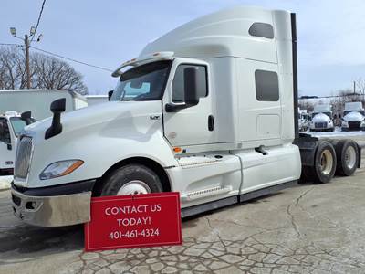 International LT625 Sleeper Semi Truck - 54" Condo Sleeper, 450HP, 12 Speed Automatic