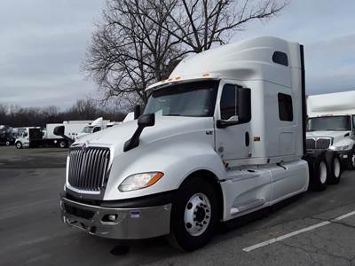 International LT625 Sleeper Semi Truck - 72" Condo Sleeper, 450HP, 12 Speed Automatic