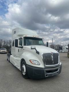 International LT625 Sleeper Semi Truck - 48" Condo Sleeper, 450HP, 12 Speed Automatic