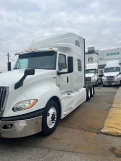 International LT625 Sleeper Semi Truck - 72" Condo Sleeper, 450HP, 12 Speed Automatic