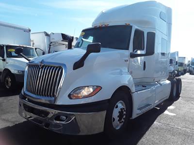 International LT625 Sleeper Semi Truck - 73" Condo Sleeper, 450HP, 12 Speed Automatic