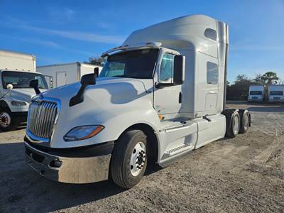 International LT625 Sleeper Semi Truck - 48" Condo Sleeper, 450HP, 12 Speed Automatic