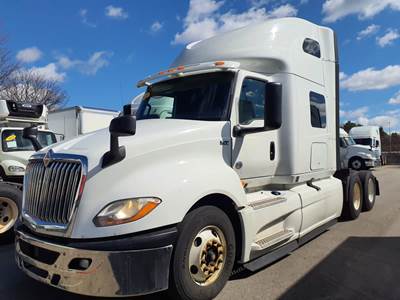 International LT625 Sleeper Semi Truck - 73" Condo Sleeper, 450HP, 10 Speed Automatic